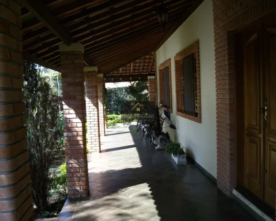 Imagem ITU EXCELENTE CHÁCARA TERRENO 2.500,00 M A/C 540,00 M 3 DORMITÓRIOS SENDO 1 DELES SUÍTE BANHEIRO SOCIAL SALA 3 AMBIENTES LAZER CASA HÓSPEDES