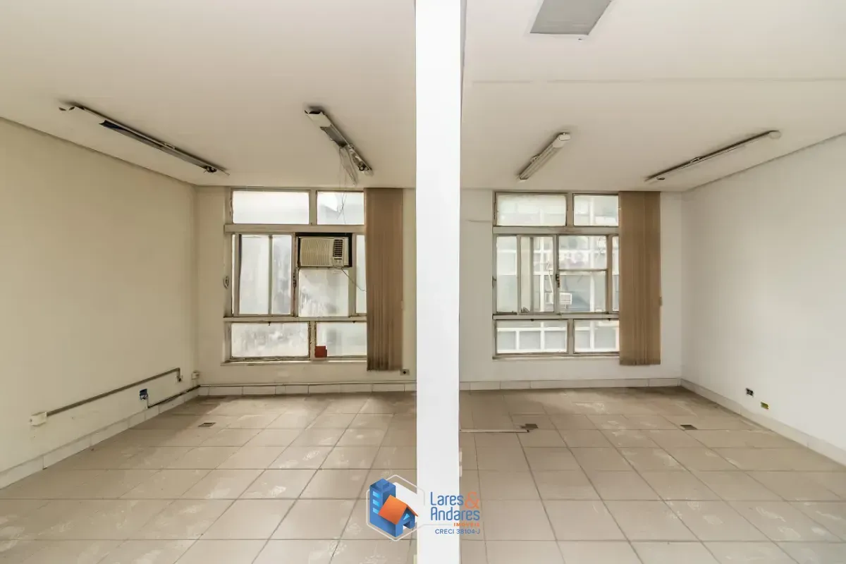 Imagem Conjunto comercial para venda e locação em República, 200m²