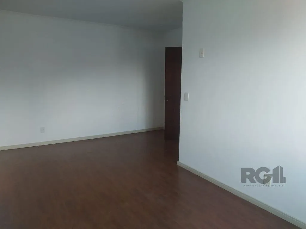 Imagem Excelente DUPLEX de 90m² com 2 dormitórios e 2 vagas.