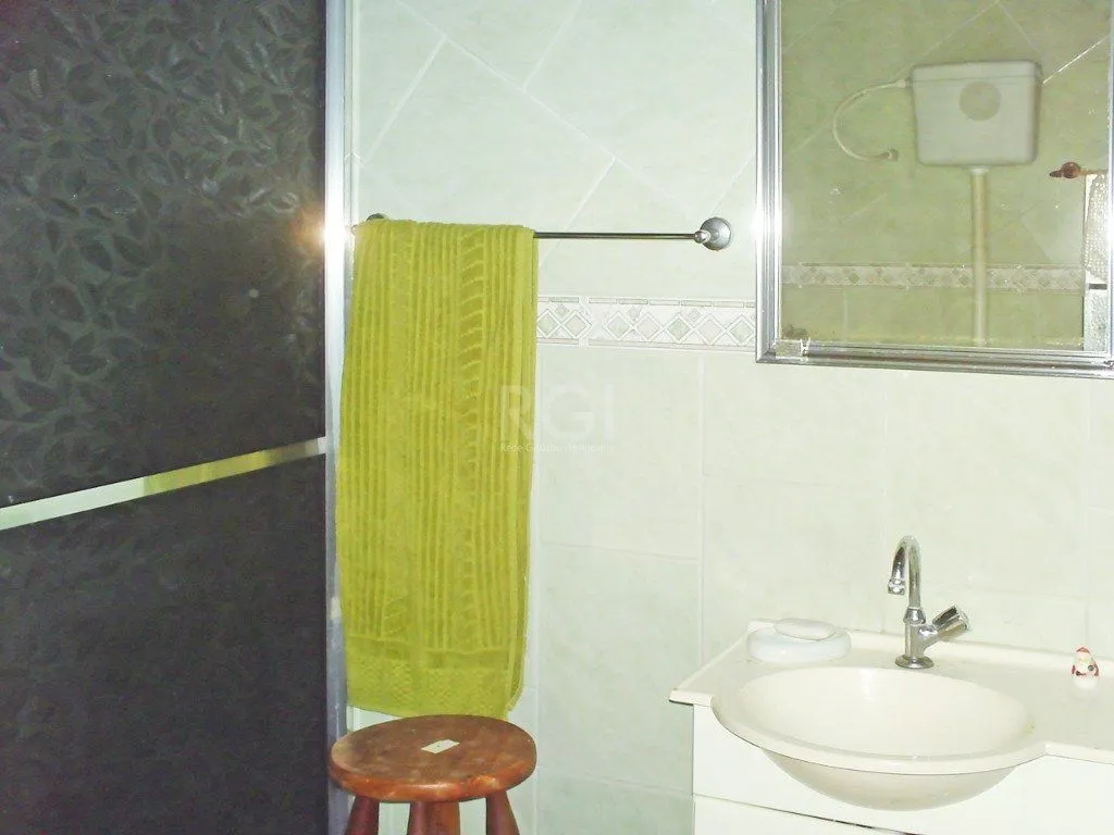 Imagem Casa para Venda - 140m², 3 dormitórios, sendo 1 suites, 2 vagas - Morro Santana
