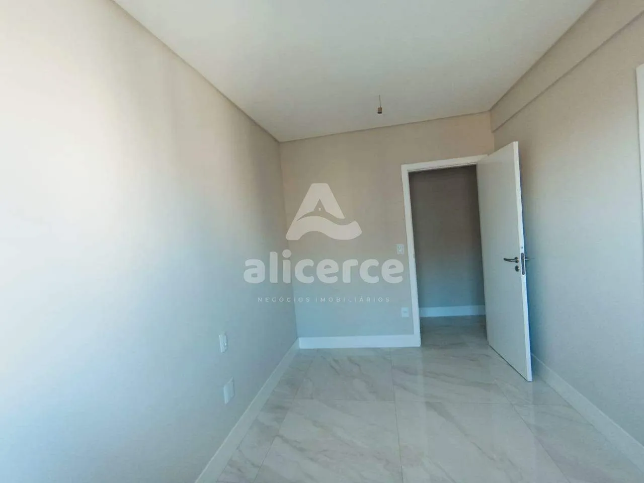 Imagem Apartamento à venda com 3 quartos 3 suítes, 117m² em Campinas São José