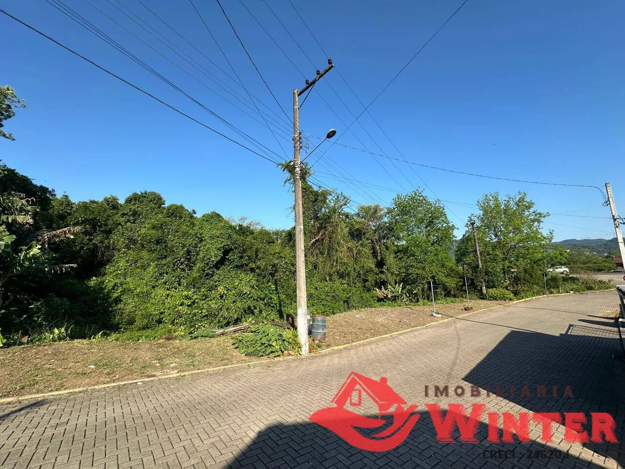 Imagem Terreno com 1.307 m2