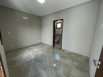Imagem Casa Vermont com Piscina no Condomínio Horto Florestal Villagio