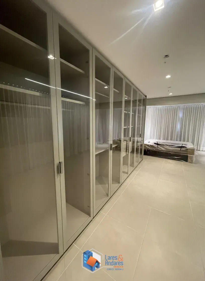 Imagem Duplex para venda em Jardim Paulista com 2 quartos, sendo 2 suítes, 197m²