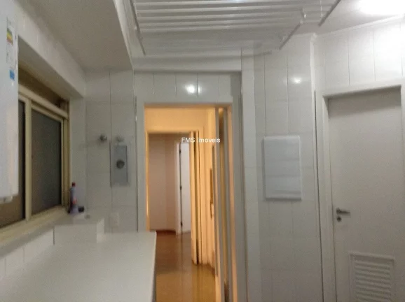Imagem Imperdível: Apartamento de Luxo à venda em São Paulo-SP, Jardim Vila Mariana 4 quartos, 4 suítes, 2 salas, 6 banheiros, 4 vagas, 165m².