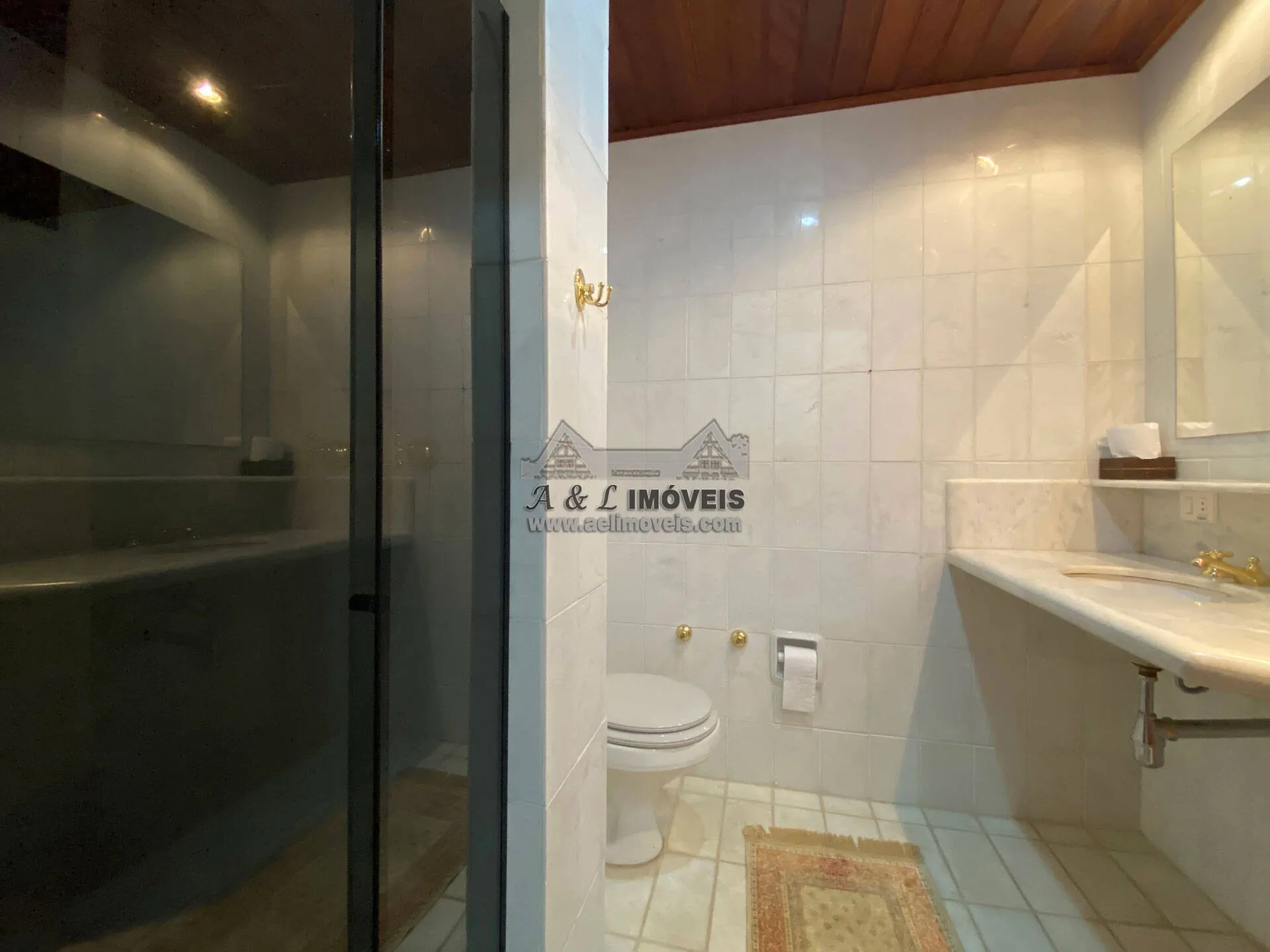 Imagem Apartamento à venda em Campos do Jordão - Com 05 dormitórios
