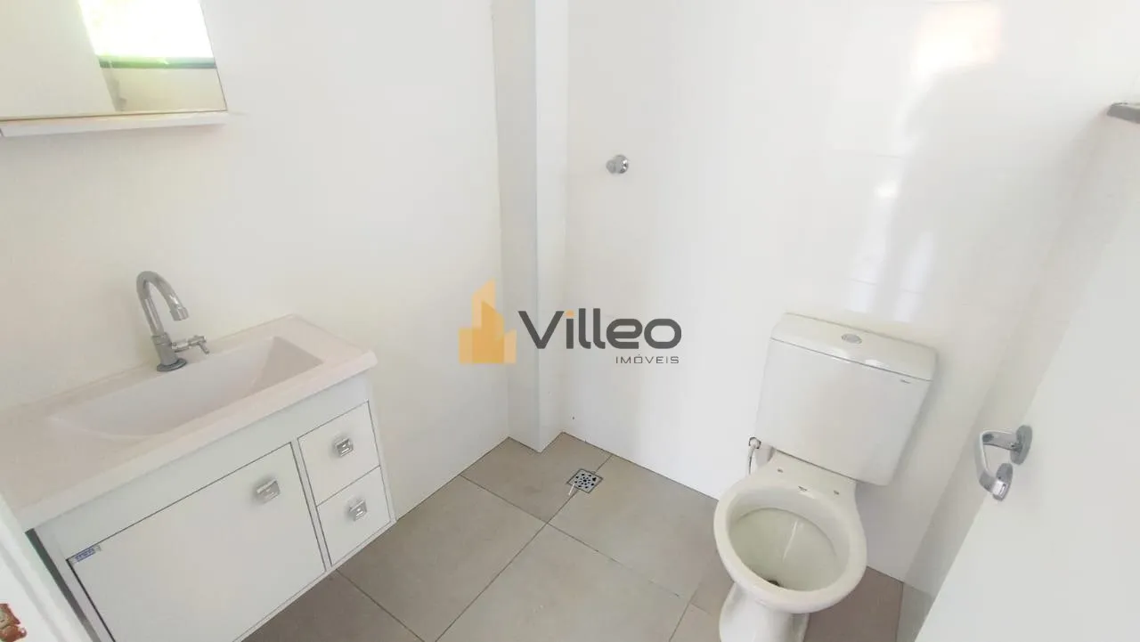 Imagem Seja para morar ou investir, esta charmosa kitnet de 30 m² oferece o equilíbrio ideal entre confor...