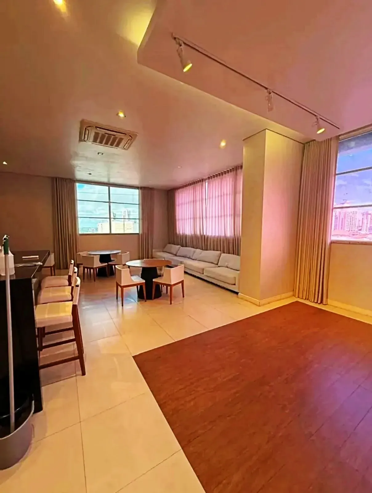 Imagem Apartamento com 3 Quartos à Venda, 80 m² em Cremação - Belém