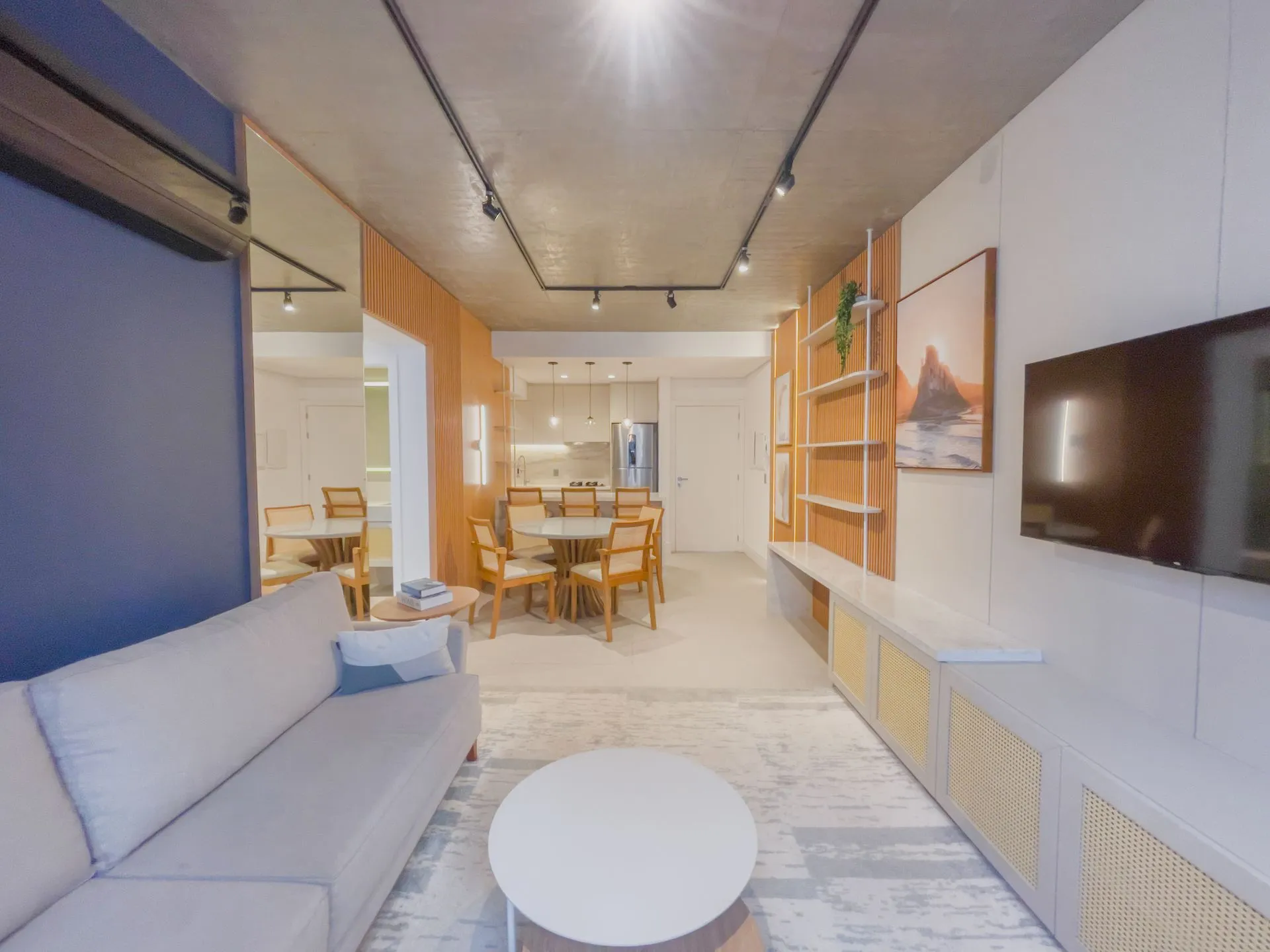 Imagem Apartamento à venda em Torres, Centro, com 2 quartos, 73.76m2