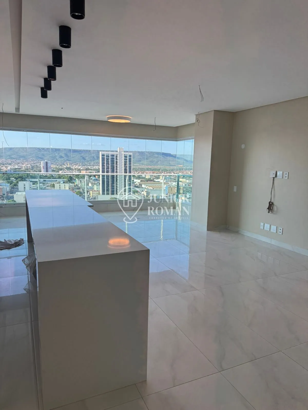 Imagem APTO ALTO PADRÃO COM 3 DORM NO EDIFÍCIO SANTORINI LAZER COMPLETO - BAIRRO RENATO GONÇALVES BARREIRAS/BA
