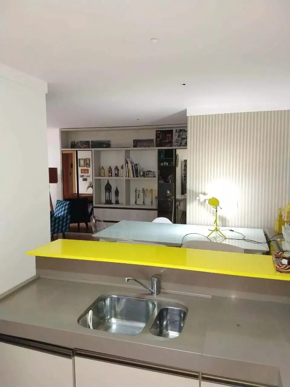 Imagem Apartamento com 3 dormitórios, suíte e churrasqueira.