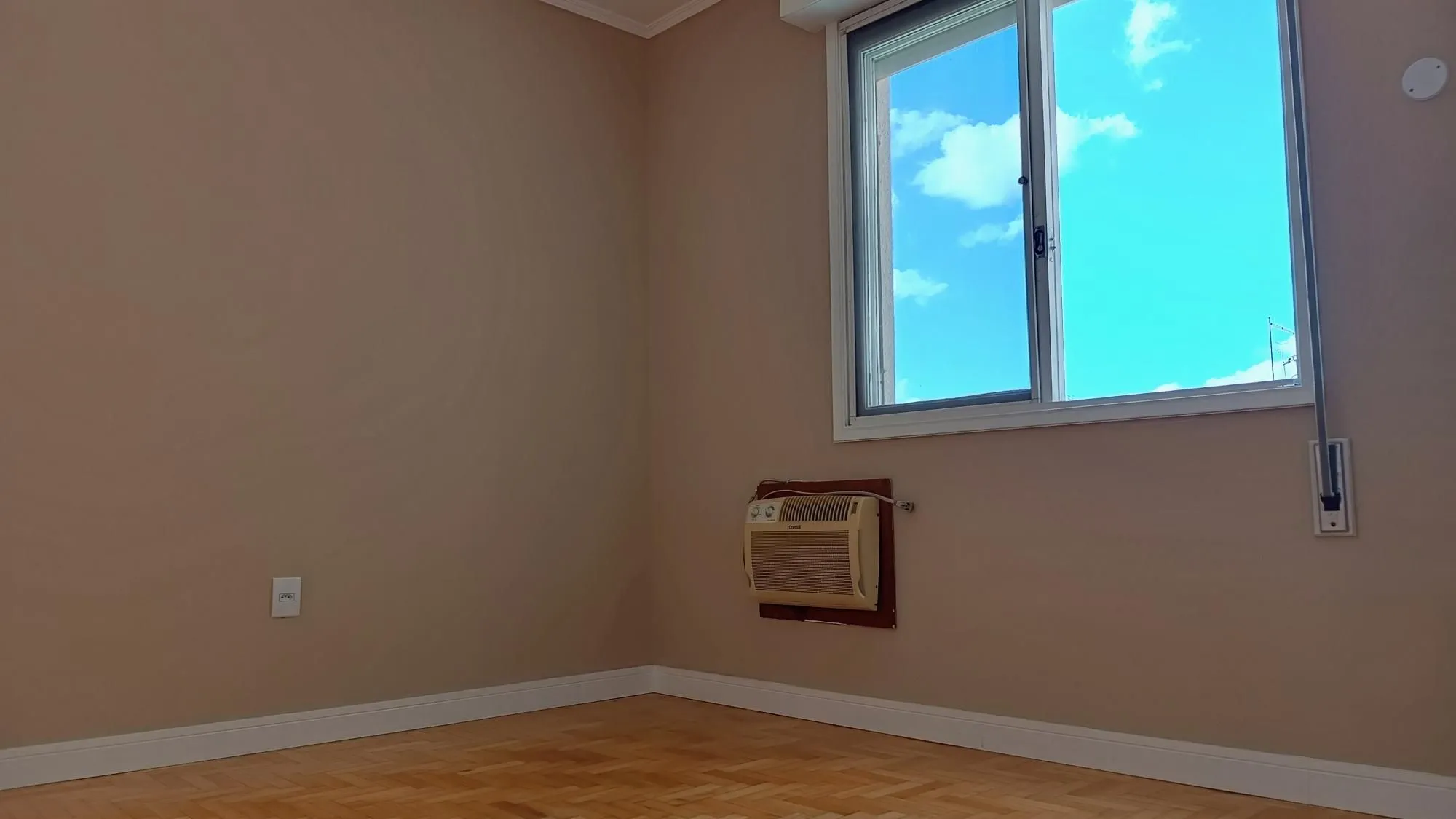 Imagem Apartamento 3 dormitórios 1 vaga no Bairro Floresta