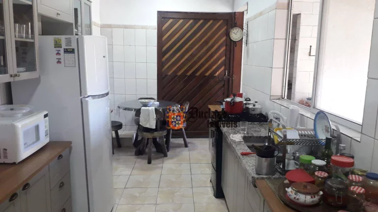 Imagem Casa com 3 dormitórios à venda, 290 m² por R$ 1.600.000 - Prainha - Caraguatatuba/SP