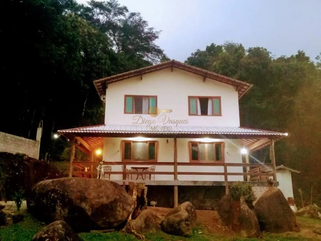 Foto do imóvel Casa para Venda em Guapimirim / RJ em Rua Trinta de Abril