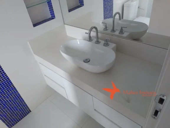 Imagem Imóvel de 2 quartos, 1 suíte, 2 banheiros e 2 vagas em Pinheiros, São Paulo - SP.