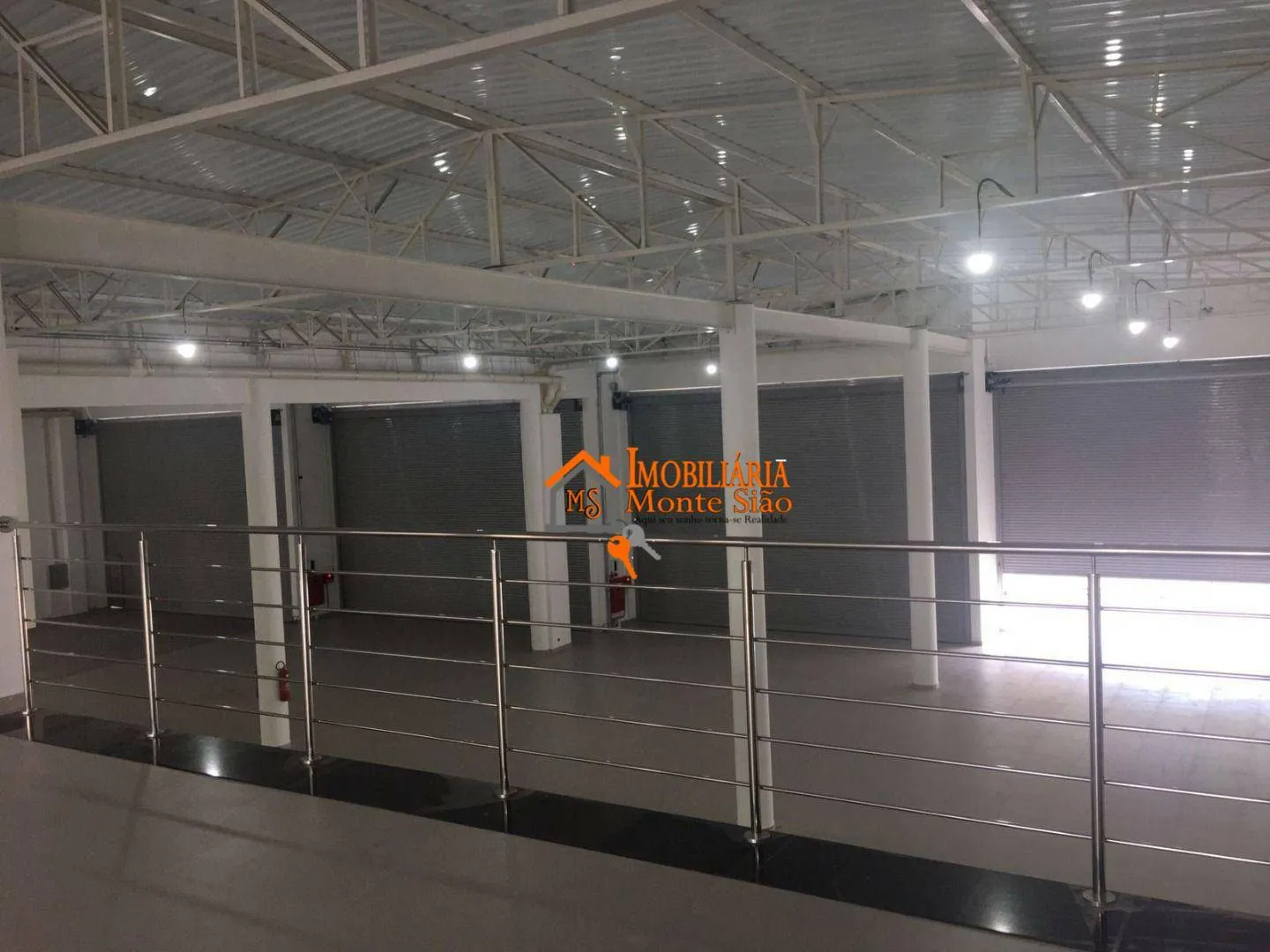 Imagem Galpão para alugar, 1861 m² por R$ 130.405,00/mês - Penha de França - São Paulo/SP
