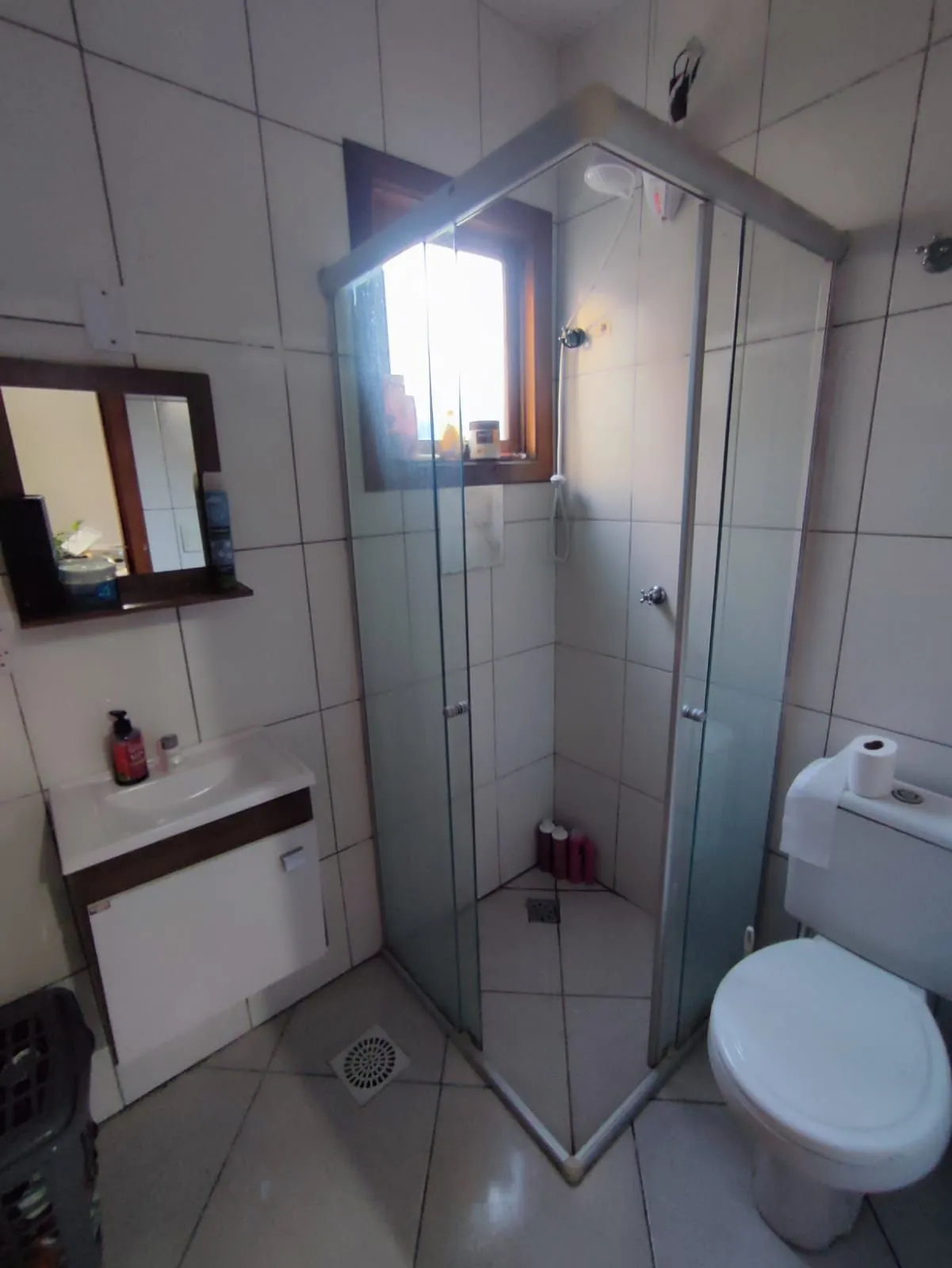 Imagem Casa no bairro Hípica - 2 dormitórios - 1 suíte