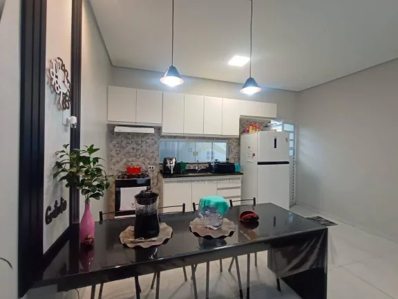 Imagem Casa com 2 dormitórios à venda, 54 m² por R$ 270.000,00 - Nova Tatuí - Tatuí/SP