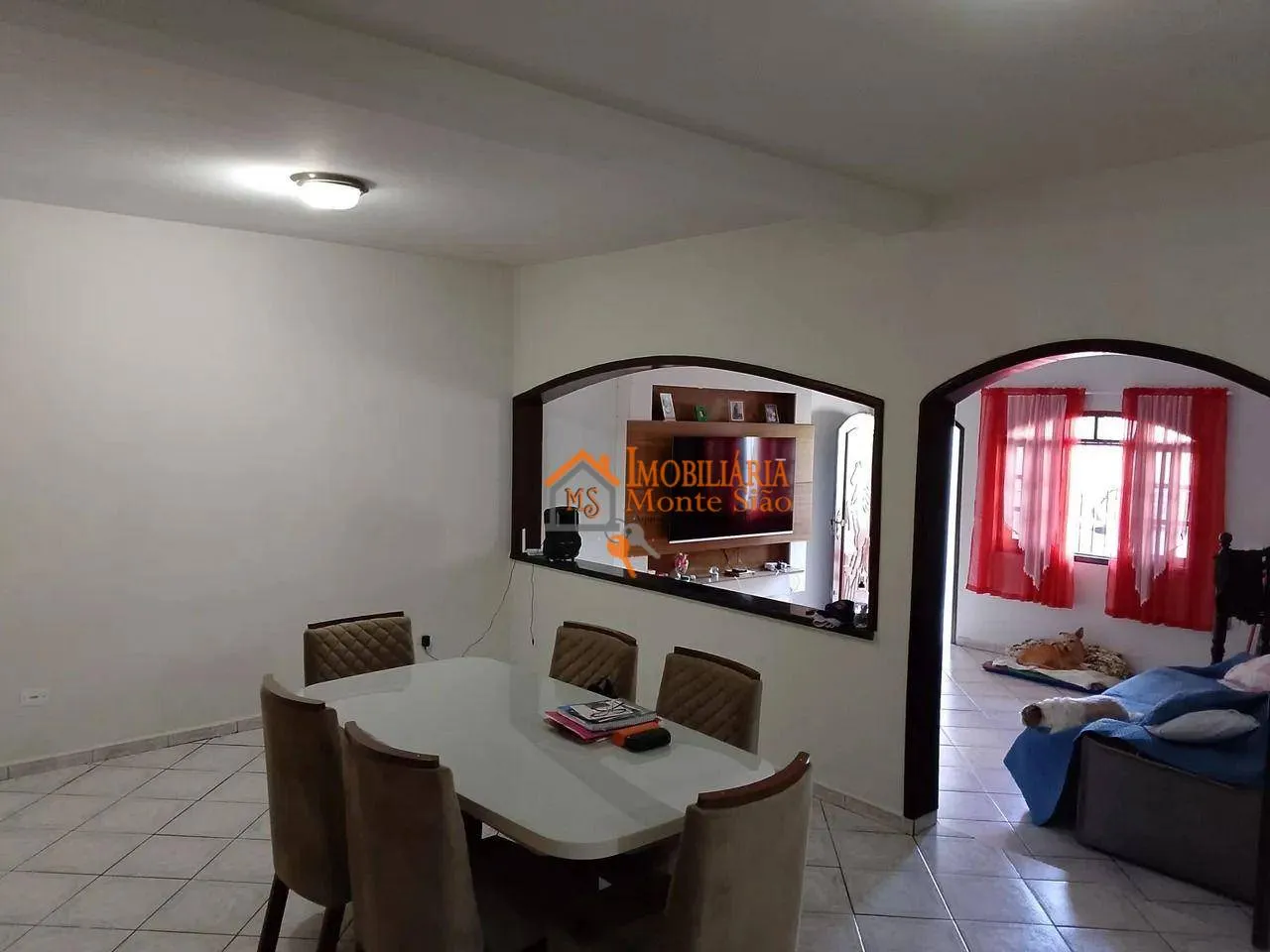 Imagem Sobrado com 3 dormitórios à venda, 250 m² por R$ 650.000,00 - Parque Maria Helena - Guarulhos/SP