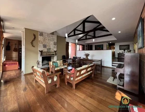 Imagem Fazendinha - 4d/2sts Linda, TÉRREA e contemporânea, piscina, muito espaço!