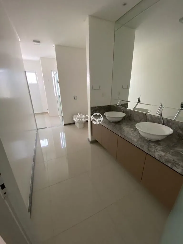 Imagem Apartamento à Venda em Meia Praia, Itapema - SC