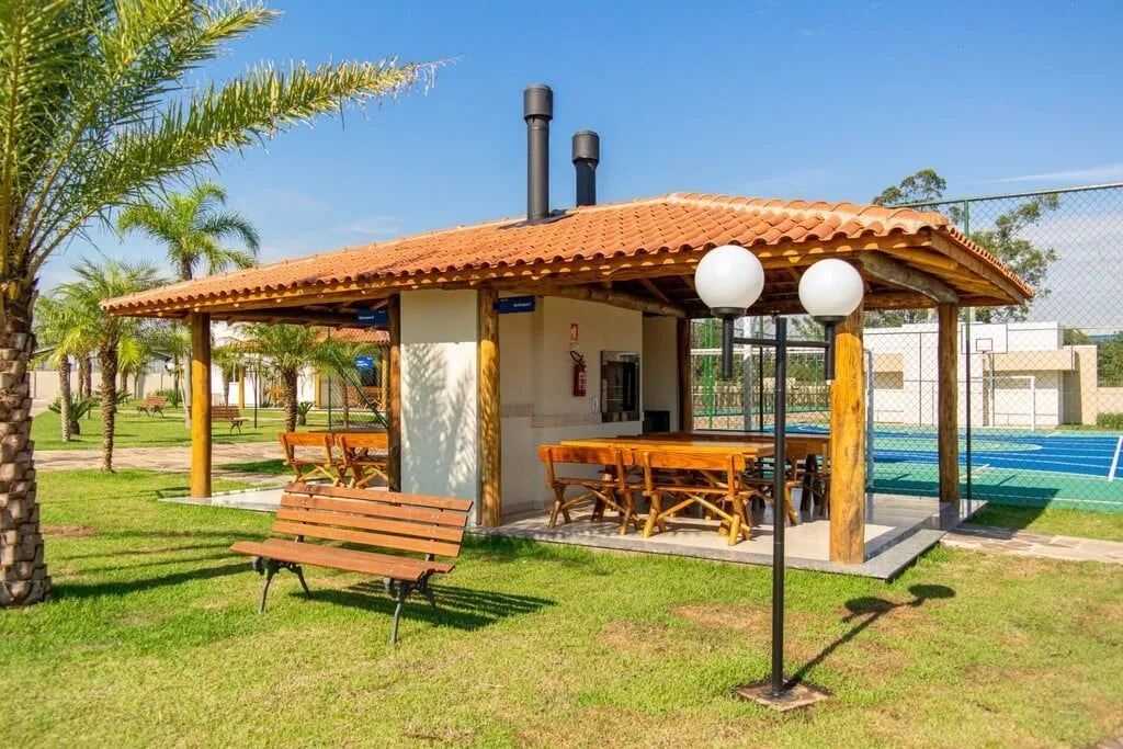 Imagem Casa de Condomínio em Sítio Túnel Verde