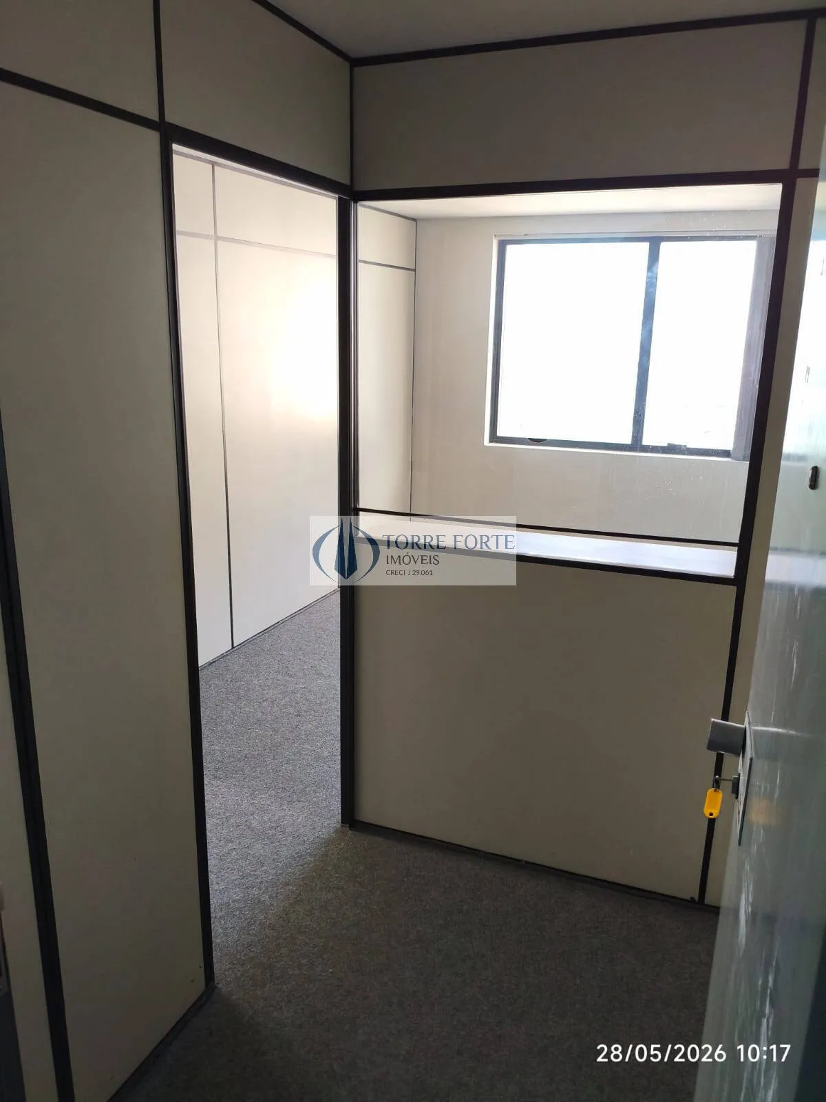 Imagem Ótima sala comercial com 40 m² 1 banheiro 1 vaga de garagem, na Vl. Mariana