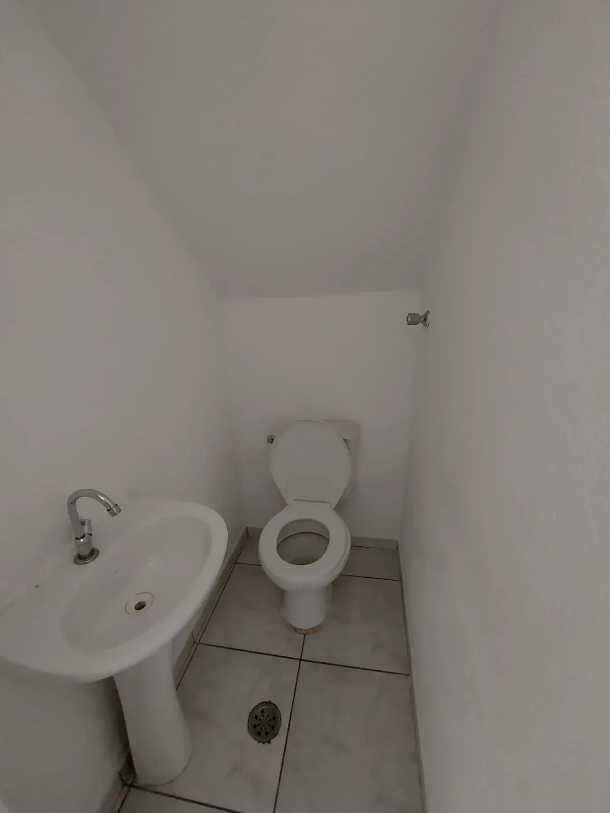 Imagem Sobrado com 2 Quartos para Alugar, 80 m² em Itaquera - São Paulo