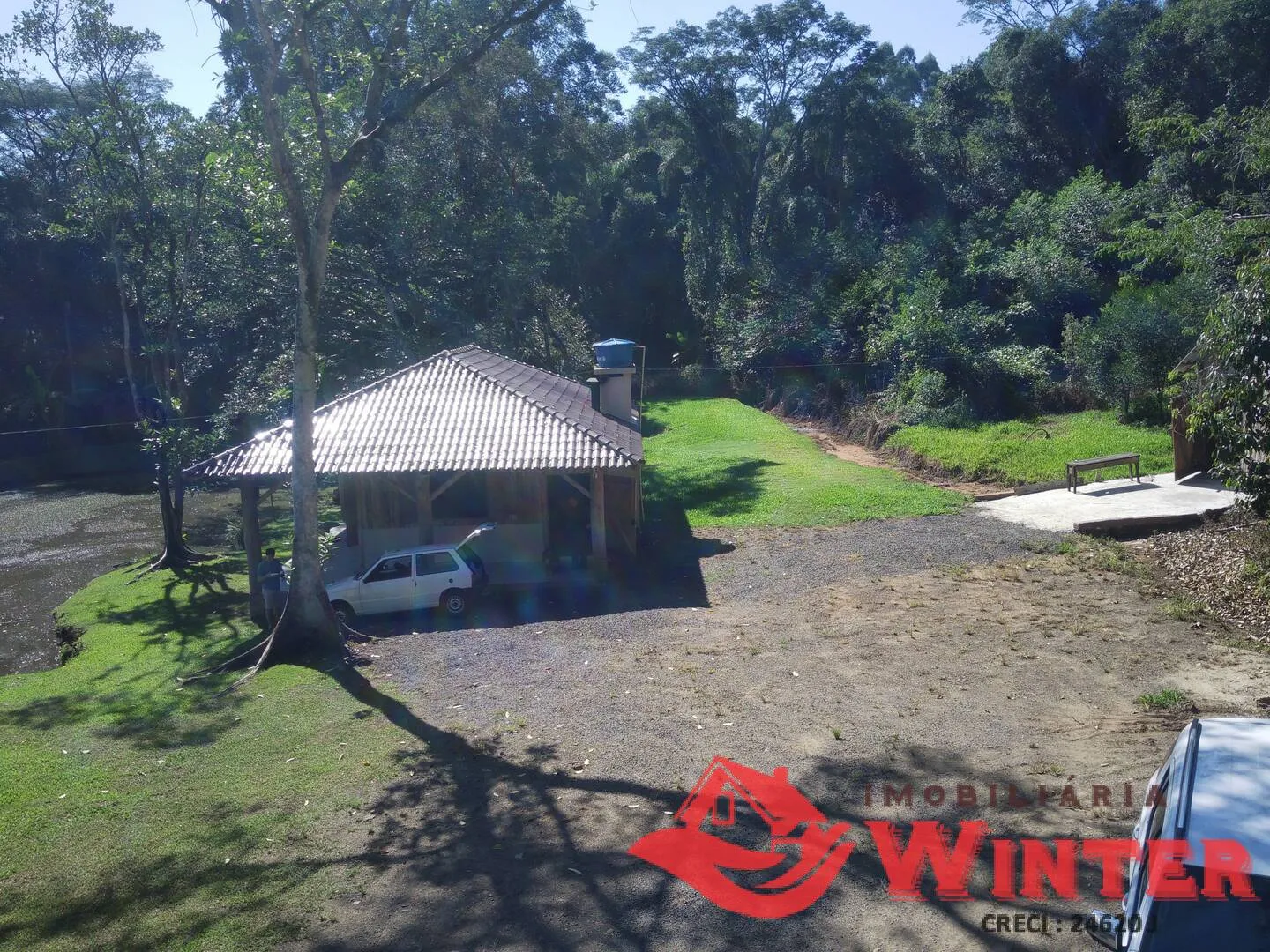 Imagem Chácara com 3 hectares, casa e açude.