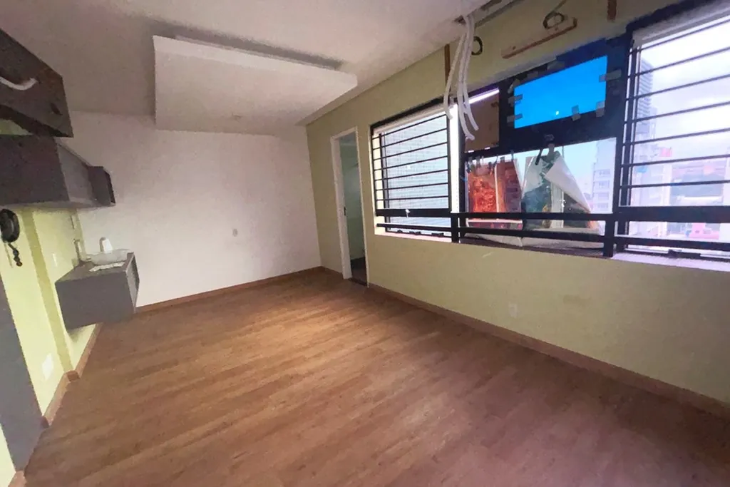 Imagem VCMB 190 Sala 602031008-94 - VCMB 190 Sala 602031008-94