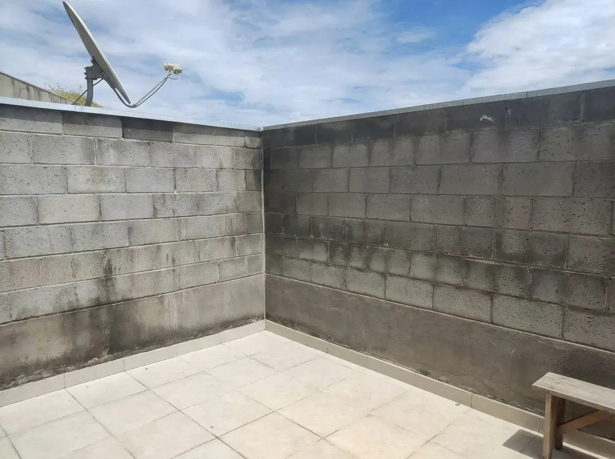Imagem Casa de Condomínio com 2 Quartos para Alugar, 57,33 m² em Jardim Colônia - Jacareí