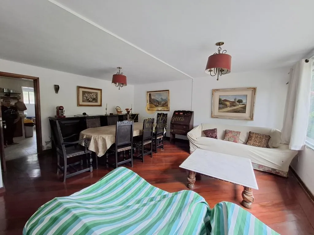 Imagem Casa para Venda em Teresópolis / RJ no bairro Albuquerque