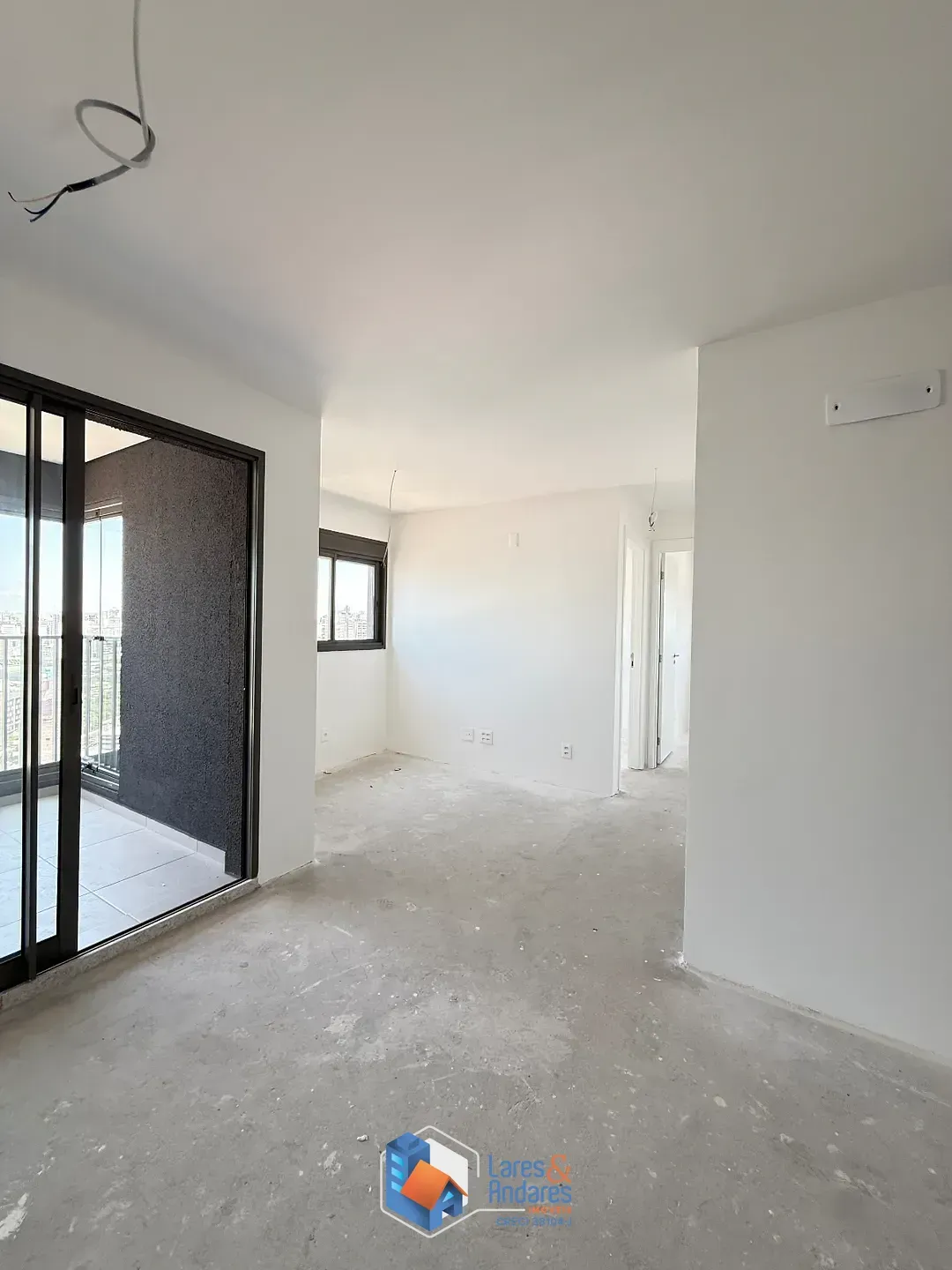 Imagem Apartamento para venda e locação em Pompeia com 2 quartos, sendo 1 suíte, 62m²