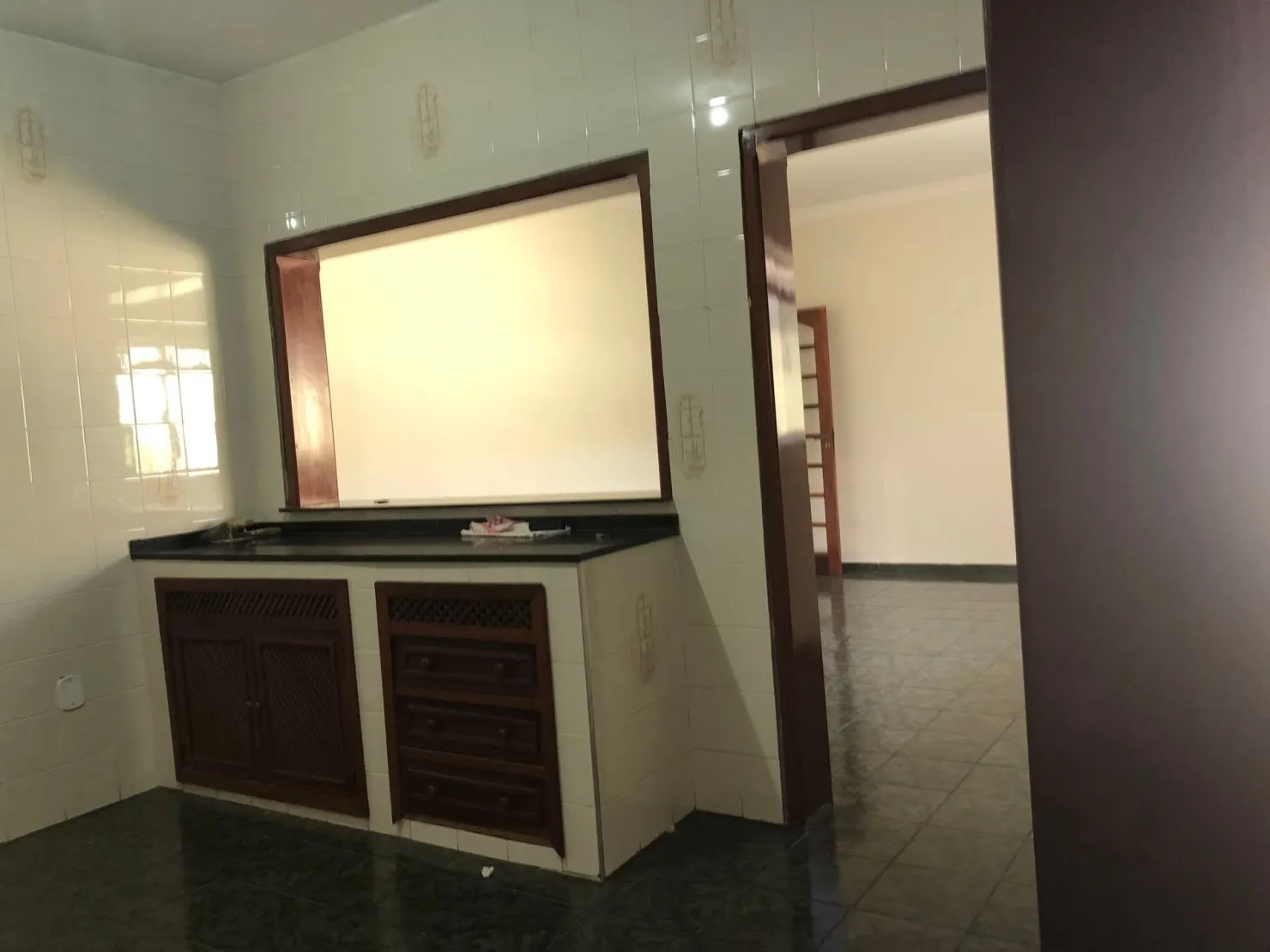 Imagem Casa à venda 6 Quartos, 2 Suites, 4 Vagas, 720M², Jardim Residencial Doutor Lessa, Pindamonhangaba - SP