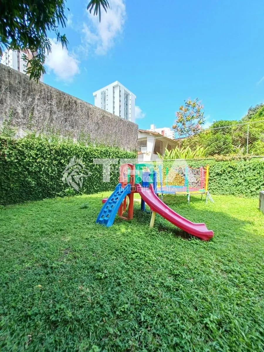 Imagem Apartamento de 3 quartos, 122m² no bairro Encruzilhada, em Recife