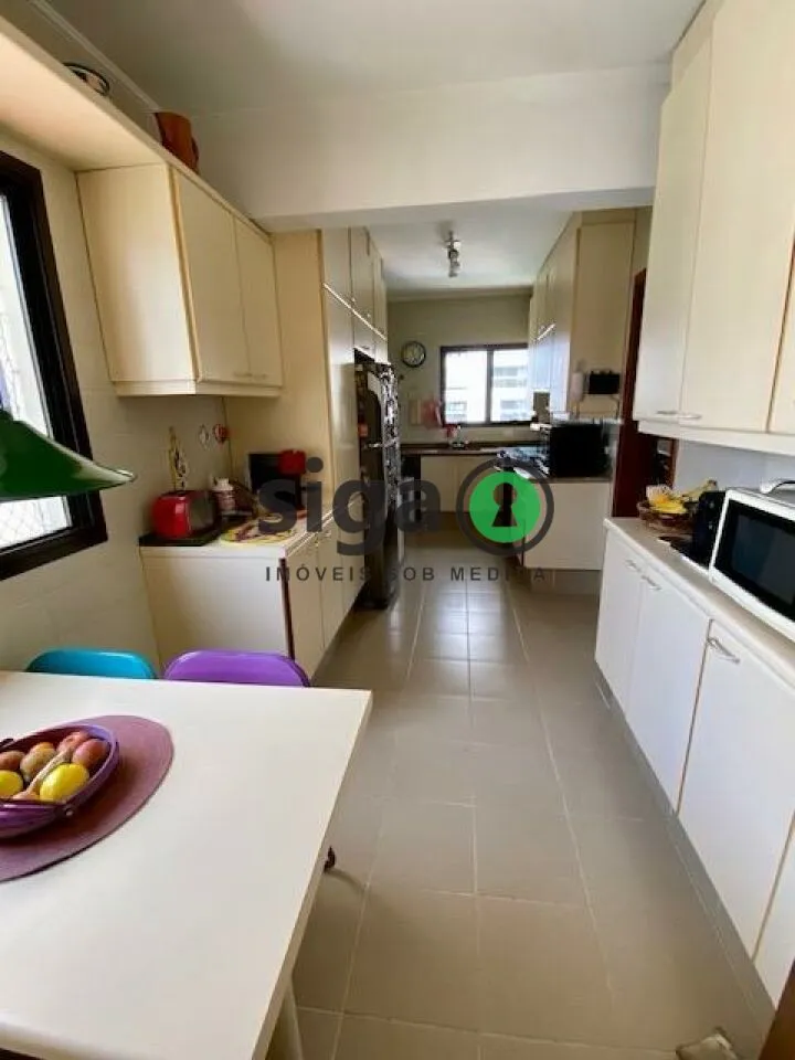 Imagem Apartamento à venda 198m², 3 dormitórios, 1 suíte, 3 vagas, Vila Andrade!!!