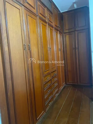 Imagem Apartamento amplo no bairro CambuÃ­, Campinas/SP..

Este imÃ³vel conta com 4 dormitÃ³rios, todos suÃ...
