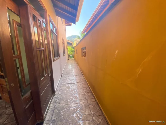 Imagem Casa Condomínio fechado com piscina - Bairro Horto