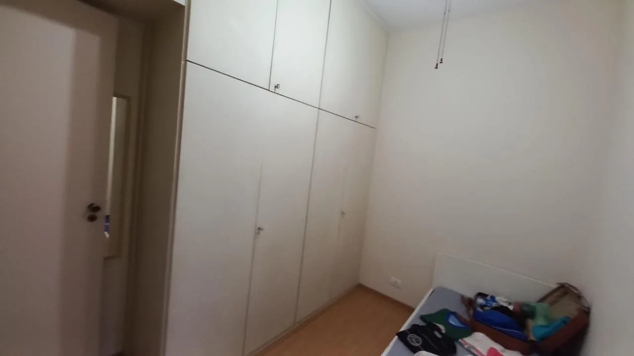 Imagem VENDO LINDO SOBRADO NO BAIRRO CAMPO GRANDE COM SEIS VAGAS DE GARAGEM!