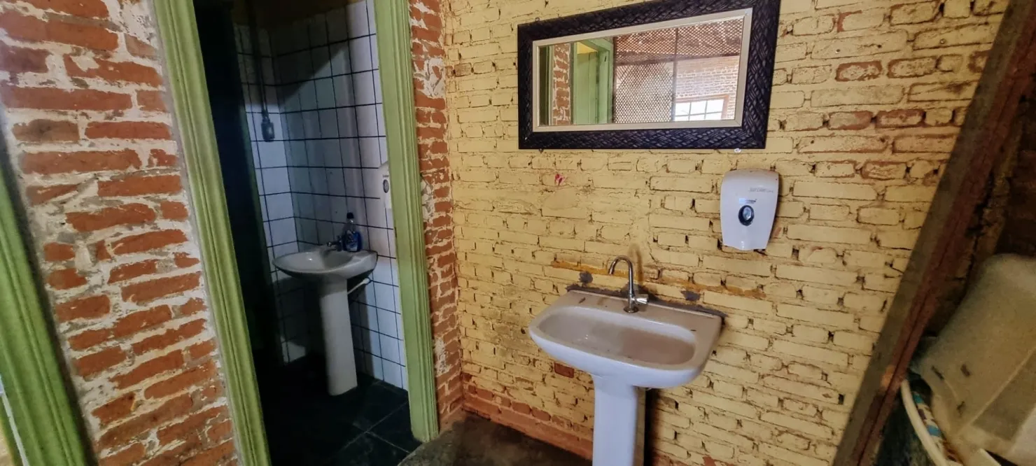 Imagem Comercial à venda 10 Vagas, 873.25M², Santana, Pindamonhangaba - SP