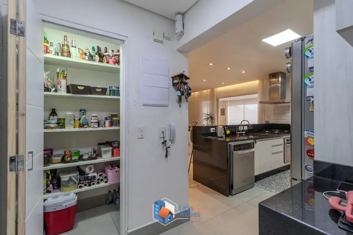 Imagem Apartamento para venda em Santo Amaro com 3 quartos, sendo 1 suíte, 130m²