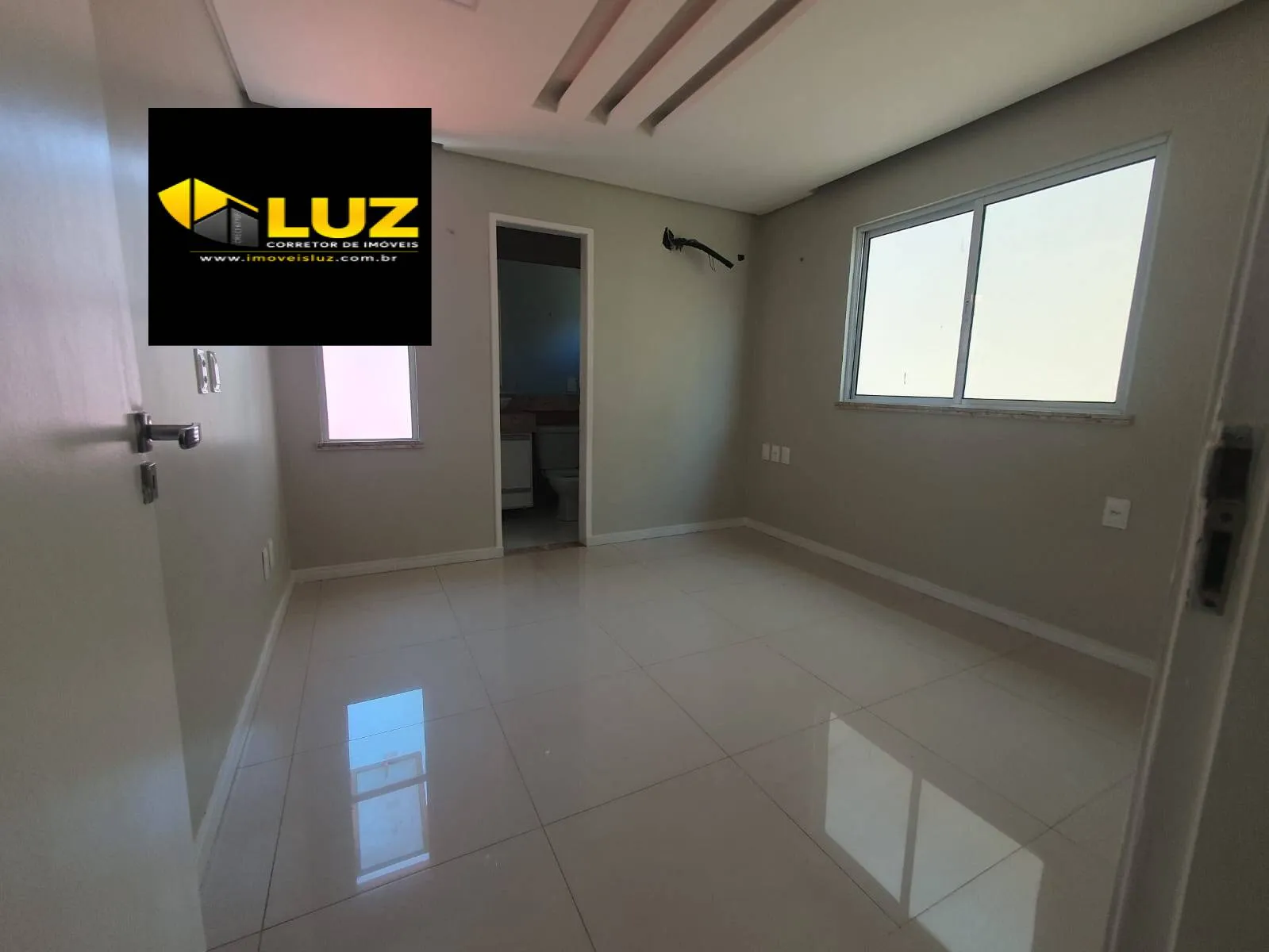 Imagem Casa Duplex com Fino Acabamento na Cajazeiras!