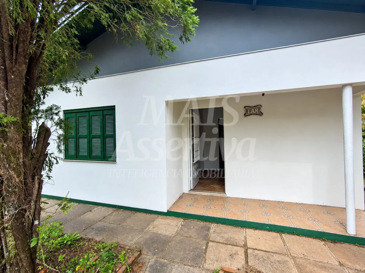 Imagem Casa de 3 dormitórios no Centro de Campo Bom - 97m²