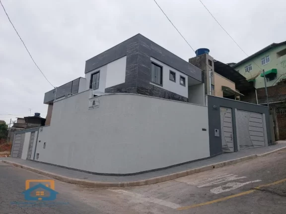 Foto do imóvel Casa Duplex de 3 quartos e 2 Vagas de garagem no Bairro Tirandetes em Rua Manhuaçu