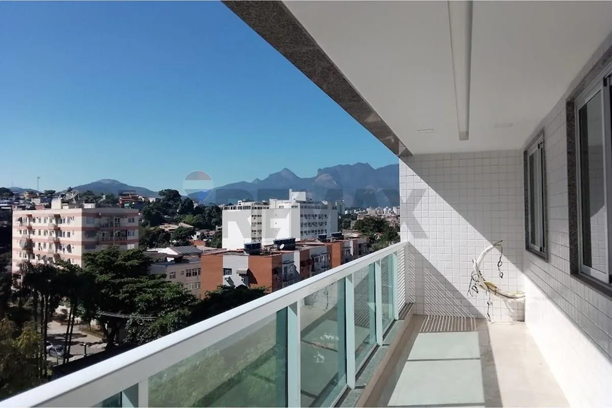 Imagem Cobertura à Venda na Taquara: 147m², 3 Quartos (2 Suítes) e Varanda Gourmet
