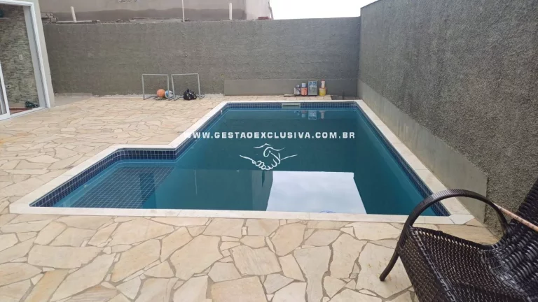 Imagem Casa 4 Dorm Piscina Área Gourmet Condomínio JD Botânico em Itatiba