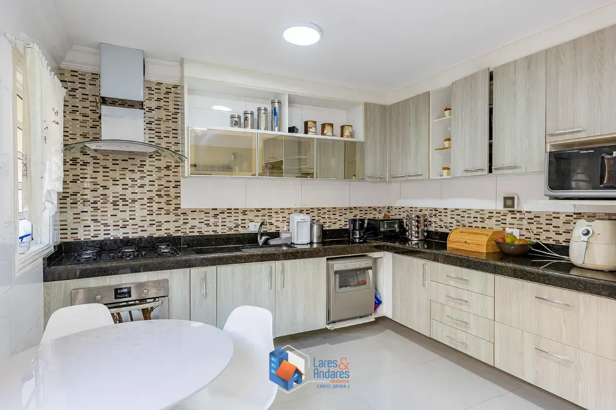 Imagem Casa para venda em Vila Gumercindo com 3 quartos, sendo 3 suítes, 165m²