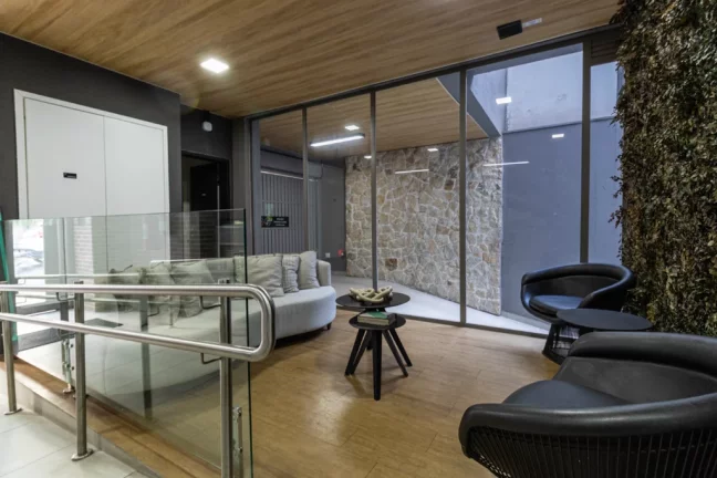 Imagem Apartamento à venda em São Paulo, Moema, com 2 quartos, 74m2