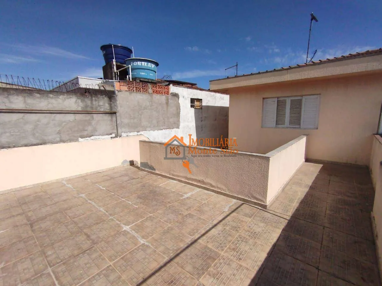 Imagem Sobrado com 2 dormitórios à venda, 154 m² por R$ 585.000,00 - Vila Barros - Guarulhos/SP
