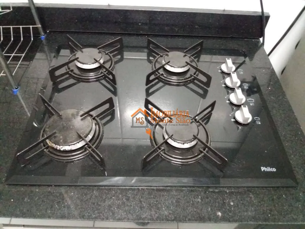 Imagem Apartamento com 2 dormitórios à venda, 48 m² por R$ 300.000,00 - Água Chata - Guarulhos/SP